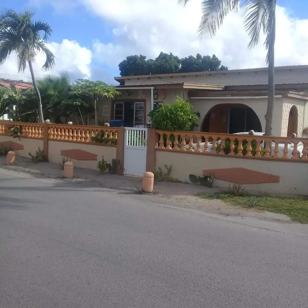 Camping Backpack Cabin A 49149 Oranjestad