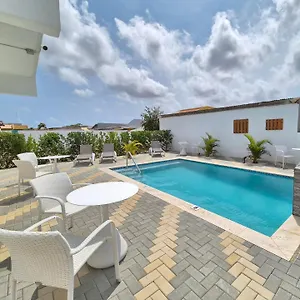 Apartamento Ocean Breeze In Aruba, Oranjestad